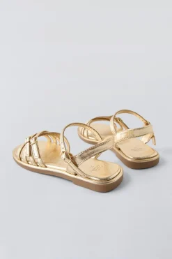 Niños ZARA 6 - 14 Años·Zapatos<SANDALIA TIRAS METALIZADA