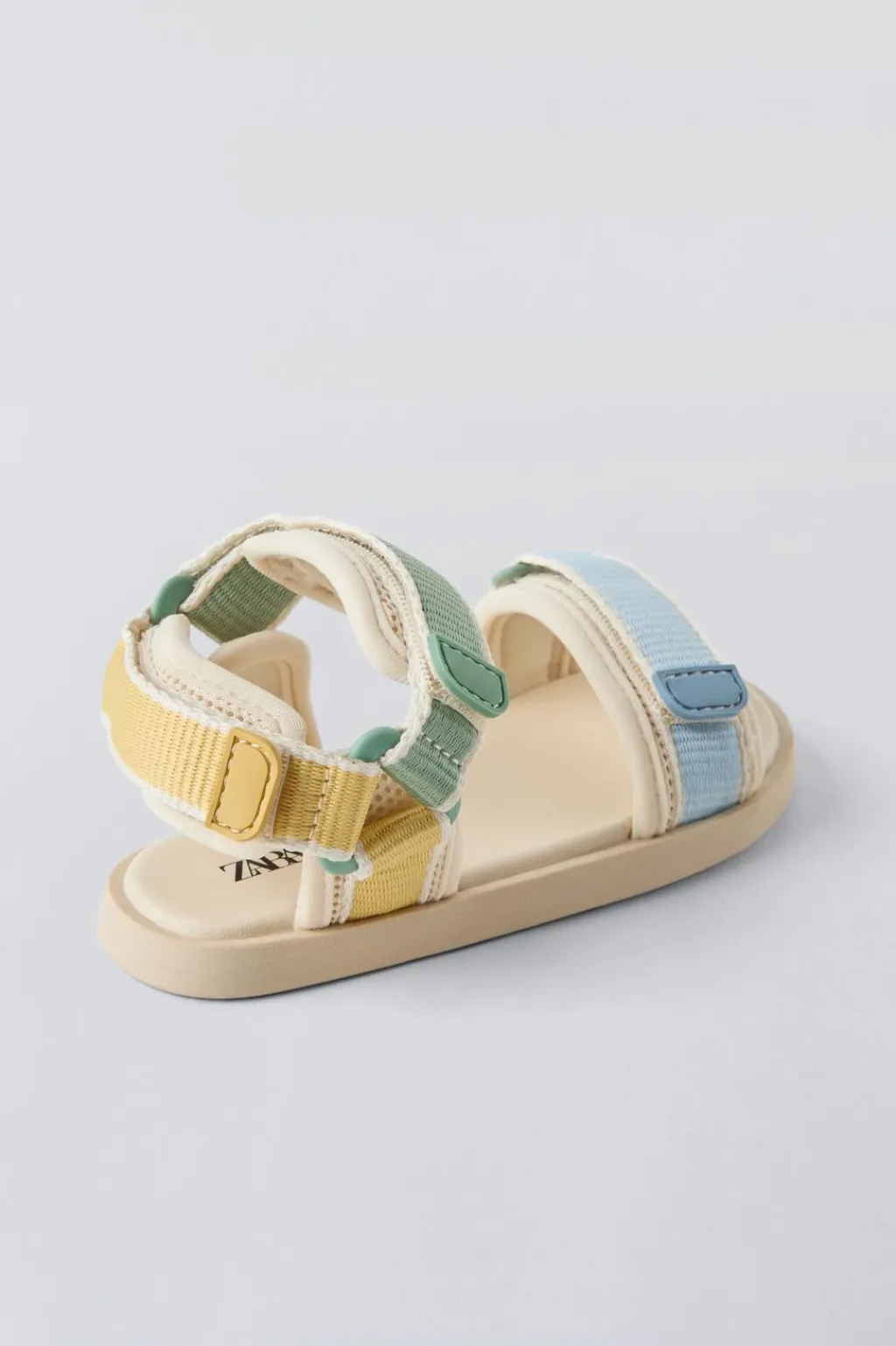 Niños ZARA 1½ - 6 Años·Zapatos|1½ - 6 Años·Zapatos<SANDALIA TIRAS MULTICOLOR