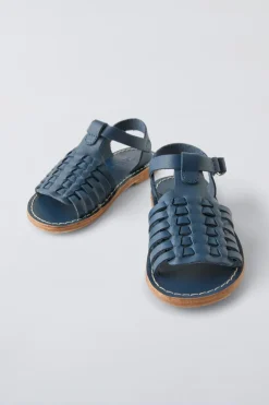 Niños ZARA 1½ - 6 Años·Zapatos|1½ - 6 Años·Zapatos<SANDALIA TRENZADA PIEL