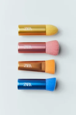 Niños ZARA 1½ - 6 Años·Perfumes / Cosmética|6 - 14 Años·Perfumes / Cosmética<SET DE BROCHAS