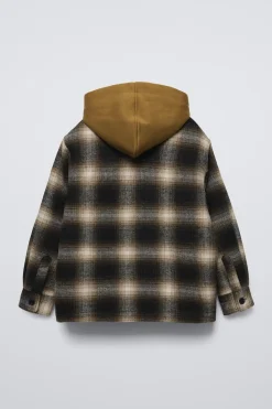 Niños ZARA 6 - 14 Años·Camisas / Sobrecamisas<SOBRECAMISA ACOLCHADA CUADROS CAPUCHA