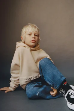 Niños ZARA 6 - 14 Años·Sudaderas<SUDADERA CAPUCHA X RICARDO CAVOLO