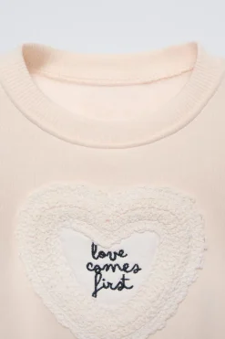 Niños ZARA 1½ - 6 Años·Sudaderas|6 - 18 Meses·Sudaderas<SUDADERA CORAZÓN CROCHET