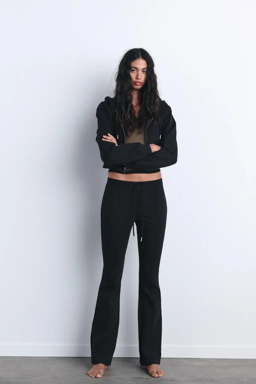 Discount SUDADERA CROP INTERLOCK Mujer Sudaderas / Joggers