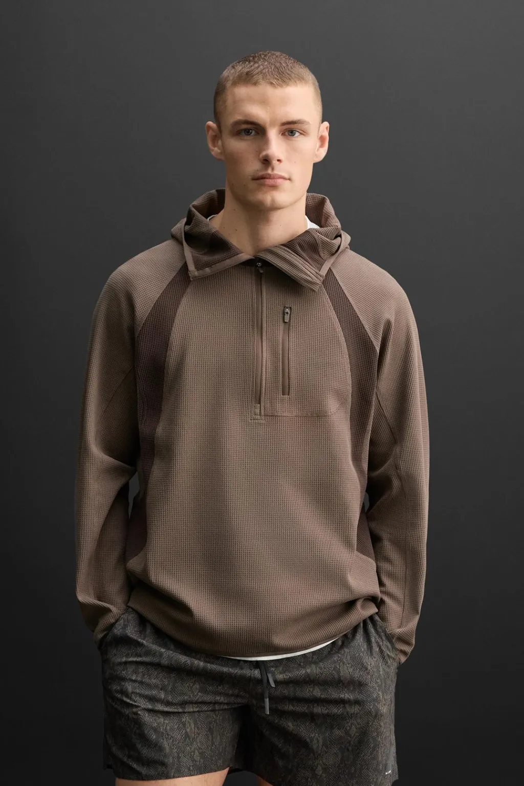 Online SUDADERA ESTRUCTURA COLOR BLOCK Hombre Sudaderas