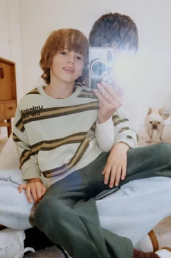 Niños ZARA 6 - 14 Años·Sudaderas<SUDADERA RAYAS TEXTO