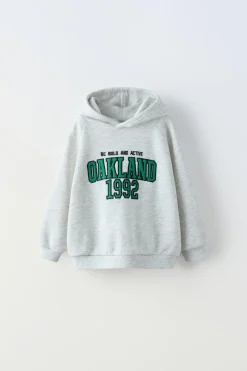 Niños ZARA 1½ - 6 Años·Sudaderas|1½ - 6 Años·Chándal<SUDADERA TEXTO BORDADO