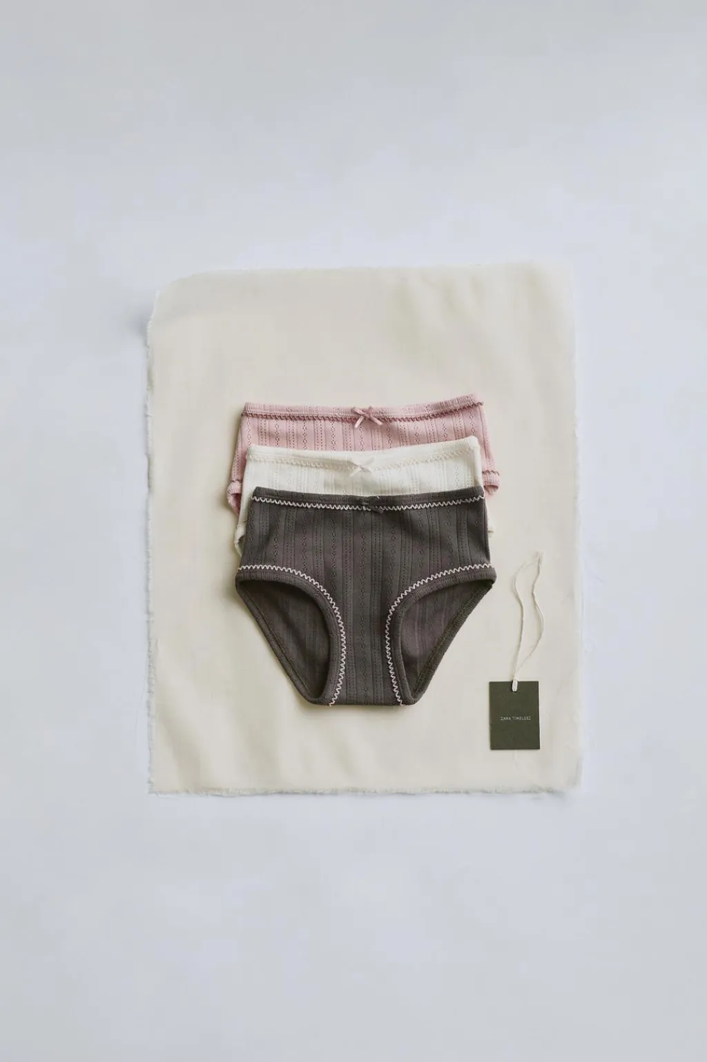 Niños ZARA 1½ - 6 Años·Ropa Interior / Calcetines<TIMELESZ - PACK DE TRES BRAGUITAS PESPUNTE