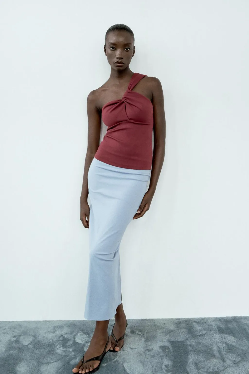 Fashion TOP ASIMÉTRICO ELÁSTICO Mujer Tops / Bodies