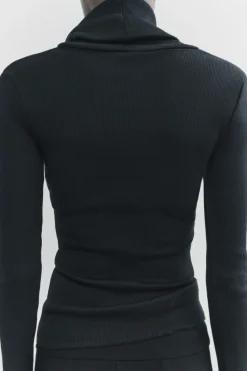 Discount TOP CANALÉ CUELLO ALTO Mujer Tops / Bodies