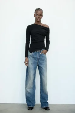 Clearance TOP ELÁSTICO ASIMÉTRICO Mujer Tops / Bodies