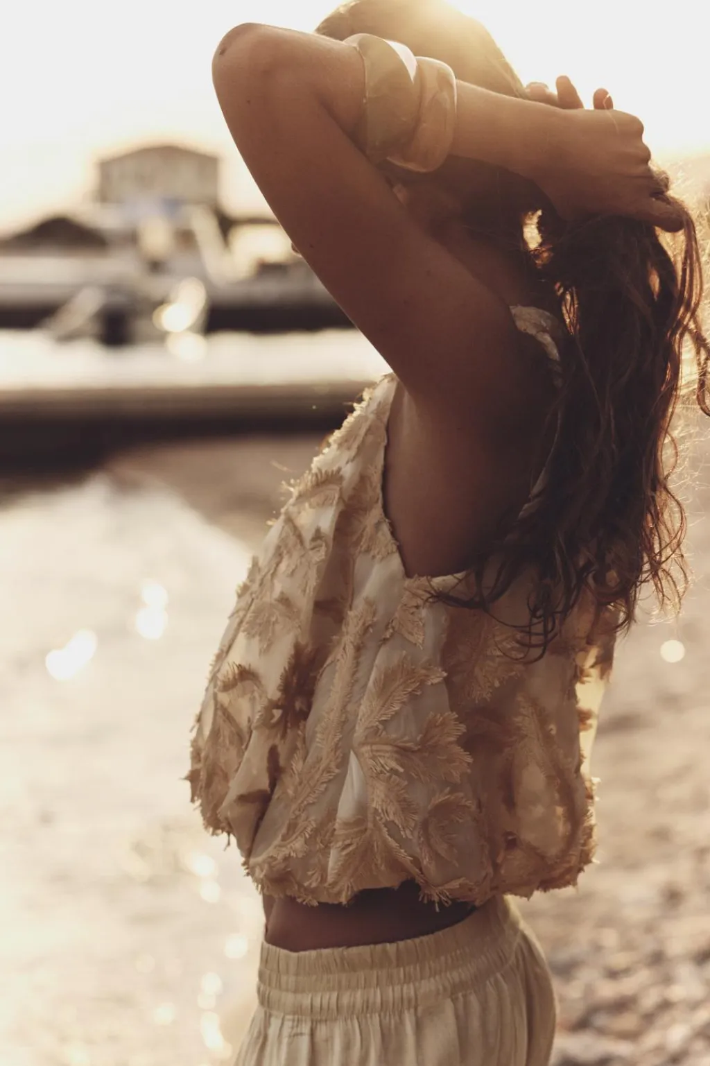 New TOP GLOBO FLORES RELIEVE Mujer Tops / Bodies