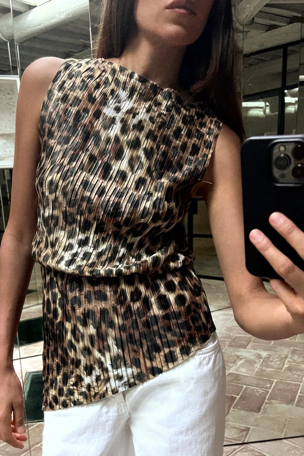 Discount TOP PLISADO ASIMÉTRICO Mujer Tops / Bodies