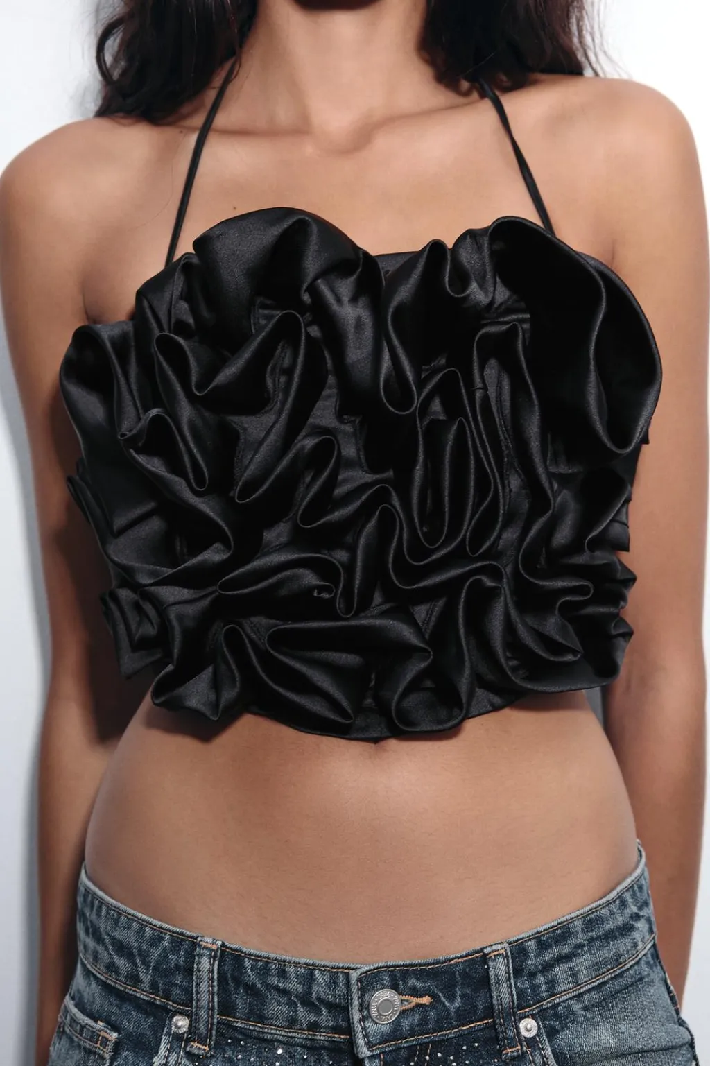 Fashion TOP SATINADO HALTER FLOR RELIEVE Mujer Tops / Bodies