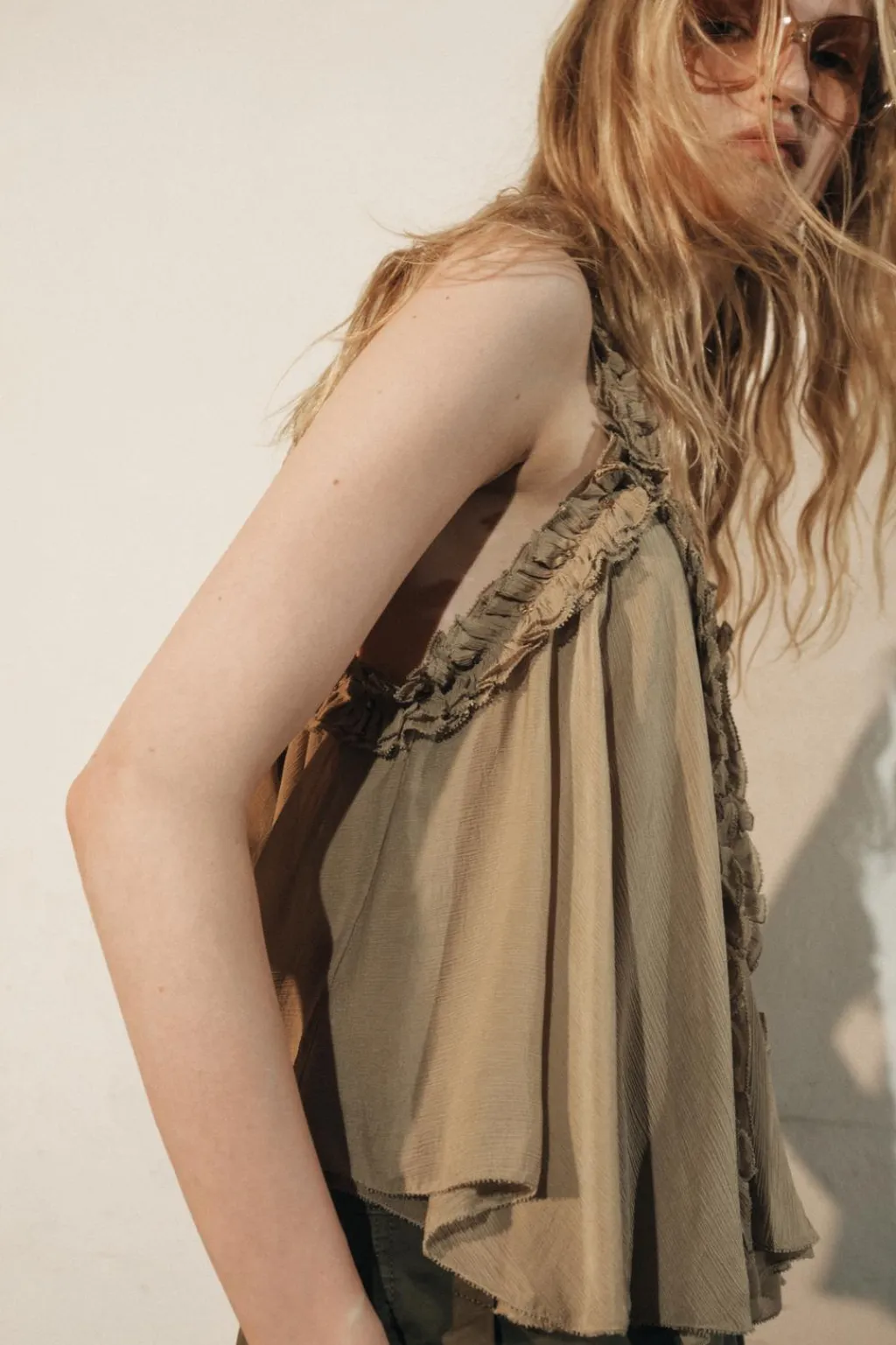 New TOP TIRANTES FRUNCES ZW COLLECTION Mujer Tops / Bodies