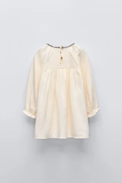 Niños ZARA 1½ - 6 Años·Vestidos / Petos|6 - 18 Meses·Vestidos / Monos<VESTIDO BORDADO NIDO DE ABEJA