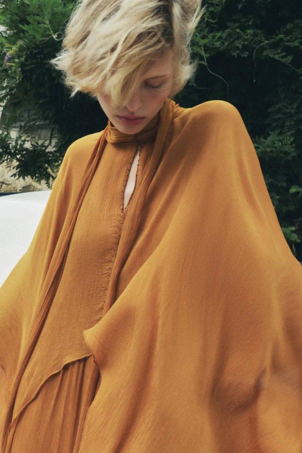 Outlet VESTIDO CON CAPA VOLANTES ZW COLLECTION Mujer Vestidos