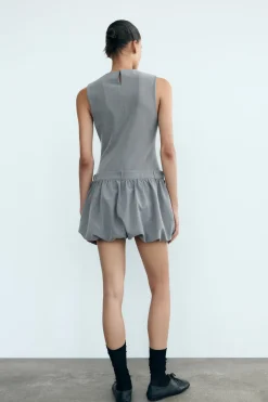 Outlet VESTIDO CORTO VOLUMEN Mujer Vestidos