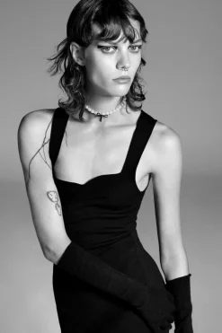 Outlet VESTIDO ENTALLADO PUNTO LISO Mujer Vestidos|Cárdigan / Jerséis