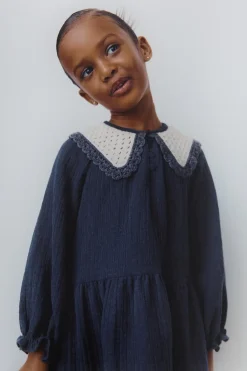 Niños ZARA 1½ - 6 Años·Vestidos / Petos|6 - 18 Meses·Vestidos / Monos<VESTIDO ESTRUCTURA CUELLO CROCHET