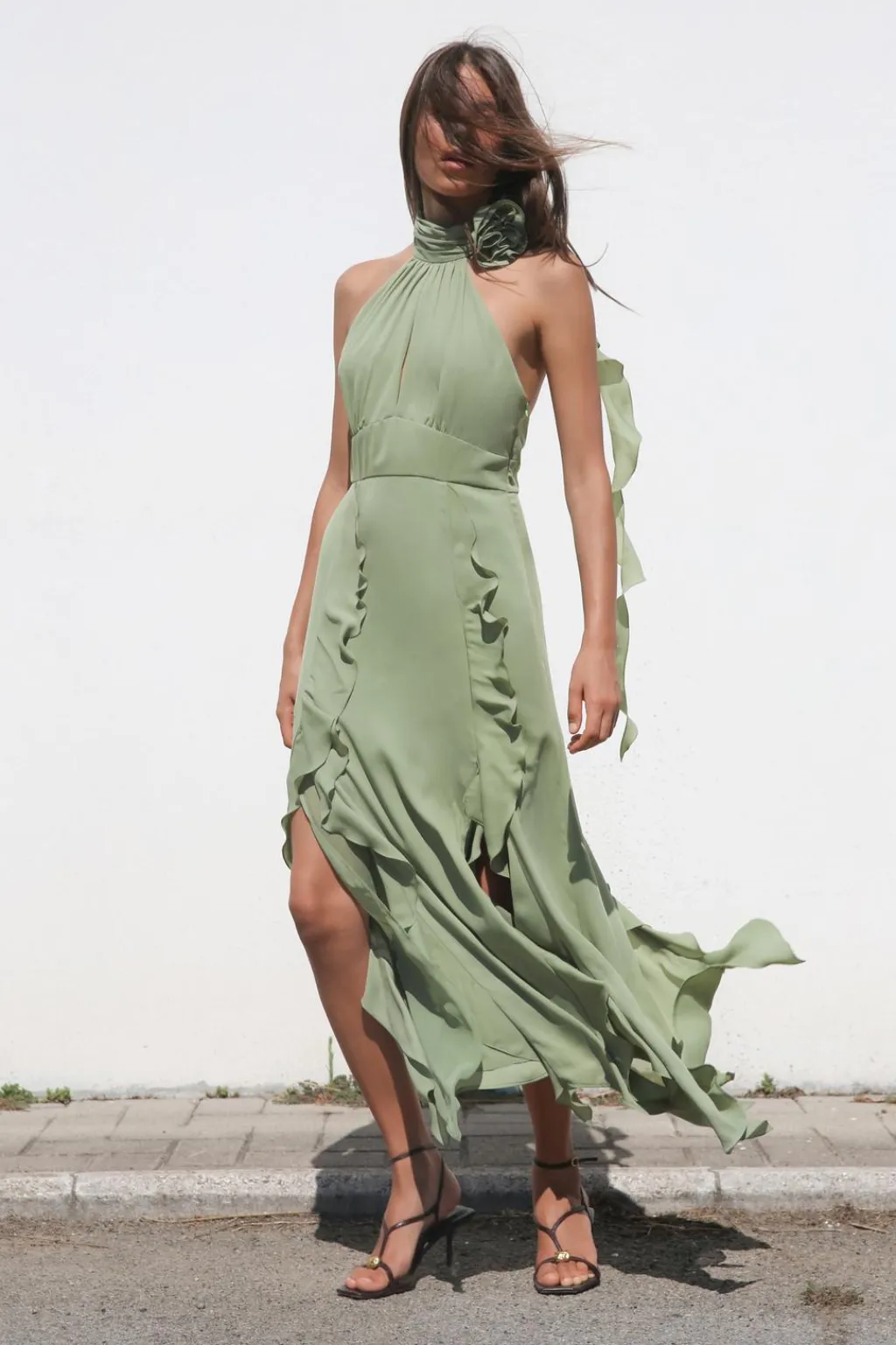 Outlet VESTIDO HALTER FLOR VOLANTES Mujer Vestidos