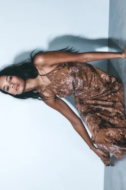 New VESTIDO HALTER FLORES TERCIOPELO Mujer Vestidos