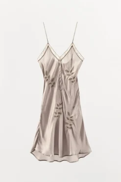 Online VESTIDO LENCERO BORDADOS ABALORIOS Mujer Vestidos