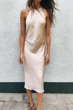 Online VESTIDO MIDI ABALORIOS EFECTO ARRUGADO Mujer Vestidos