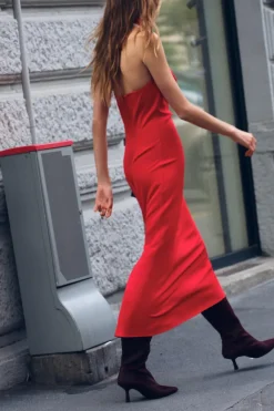 New VESTIDO MIDI CUELLO HALTER Mujer Vestidos