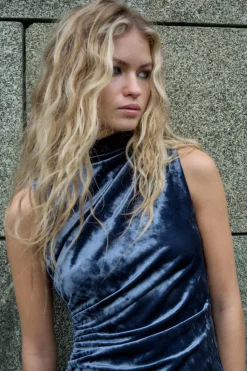 Discount VESTIDO MIDI DRAPEADO TERCIOPELO Mujer Vestidos