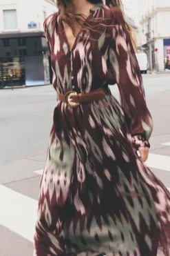 New VESTIDO MIDI ESTAMPADO CINTURÓN Mujer Vestidos