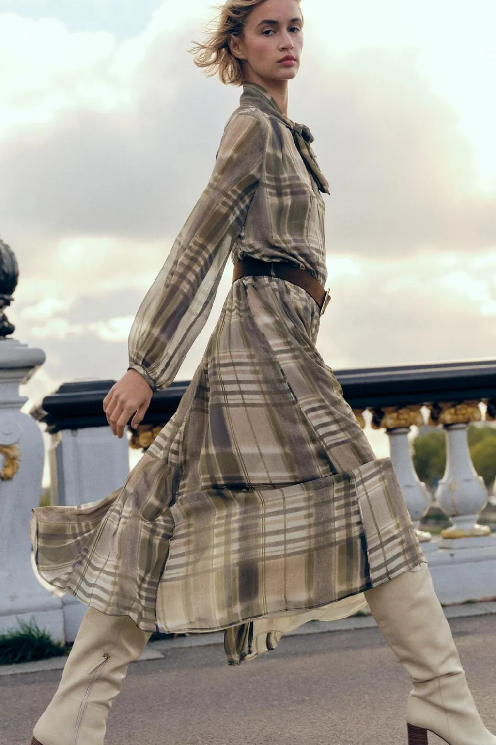 Discount VESTIDO MIDI ESTAMPADO CUADROS Mujer Vestidos