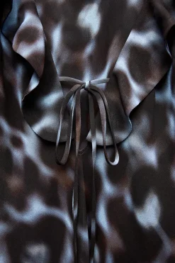 New VESTIDO MIDI ESTAMPADO VOLANTES Mujer Vestidos