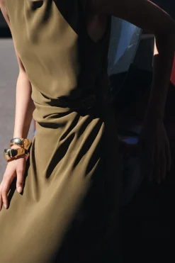 Online VESTIDO MIDI HOMBRERAS Mujer Vestidos