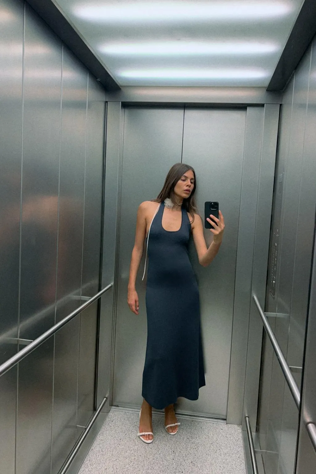 Outlet VESTIDO MIDI PUNTO HALTER Mujer Vestidos|Cárdigan / Jerséis