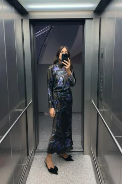 Online VESTIDO MIDI SATINADO ESTAMPADO FLORAL Mujer Vestidos