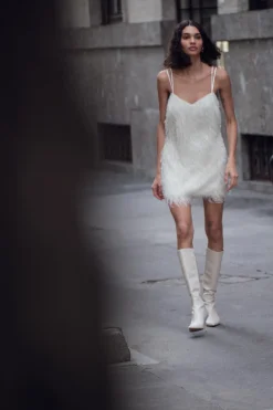 Online VESTIDO MINI FLECOS HILO METALIZADO Mujer Vestidos