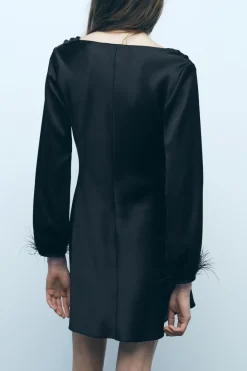 Sale VESTIDO MINI SATINADO PLUMAS Mujer Vestidos