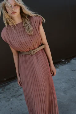 Discount VESTIDO PLISADO CINTURÓN Mujer Vestidos