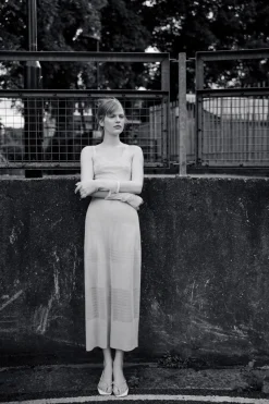 Outlet VESTIDO PUNTO FINO CALADOS Mujer Vestidos