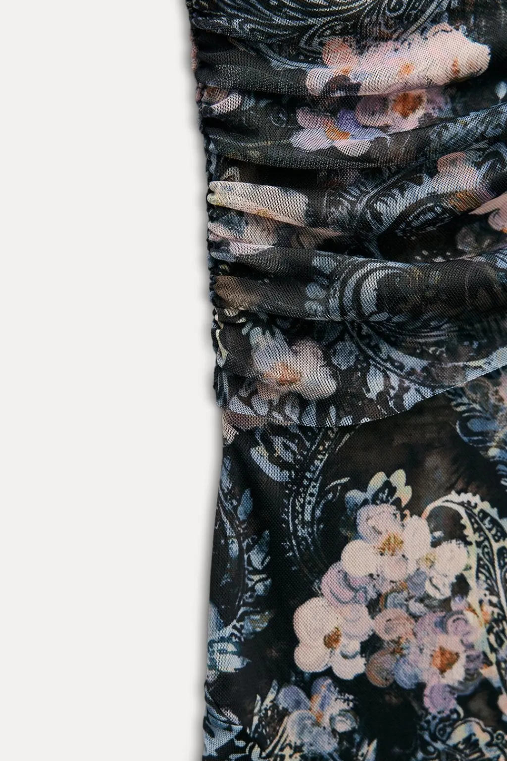 Online VESTIDO TUL ESTAMPADO ASIMÉTRICO Mujer Vestidos