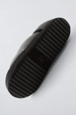 Niños ZARA 6 - 14 Años·Zapatos|6 - 14 Años·Zapatos<ZAPATILLA DE CASA © NASA