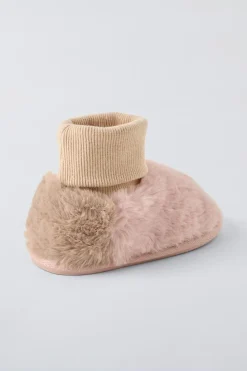 Niños ZARA 1½ - 6 Años·Zapatos|1½ - 6 Años·Zapatos<ZAPATILLA DE CASA CALCETÍN