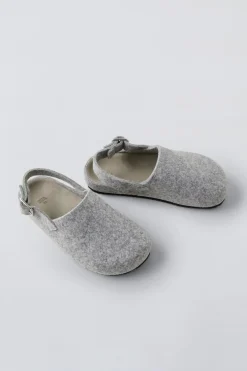 Niños ZARA 6 - 14 Años·Zapatos|6 - 14 Años·Zapatos<ZAPATILLA DE CASA FIELTRO