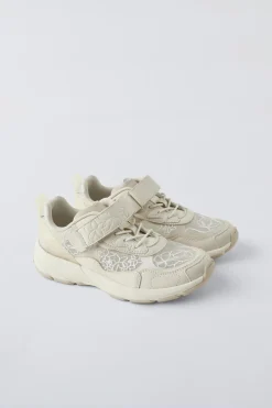 Niños ZARA 6 - 14 Años·Zapatos<ZAPATILLA DEPORTIVA FLORES