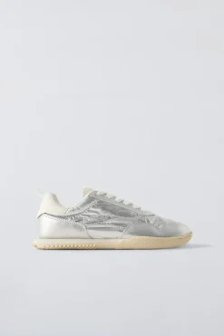 Niños ZARA 6 - 14 Años·Zapatos<ZAPATILLA DEPORTIVA METALIZADA