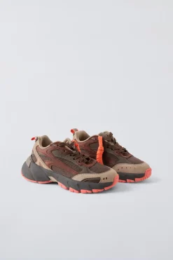 Niños ZARA 6 - 14 Años·Zapatos|6 - 14 Años·Deporte / Chándal<ZAPATILLA DEPORTIVA MULTIPIEZAS