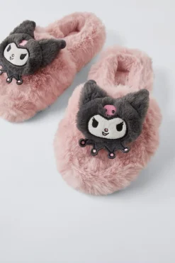 Niños ZARA 6 - 14 Años·Zapatos<ZAPATILLAS DE CASA KUROMI © SANRIO