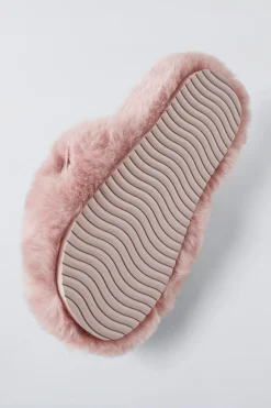 Niños ZARA 6 - 14 Años·Zapatos<ZAPATILLAS DE CASA KUROMI © SANRIO