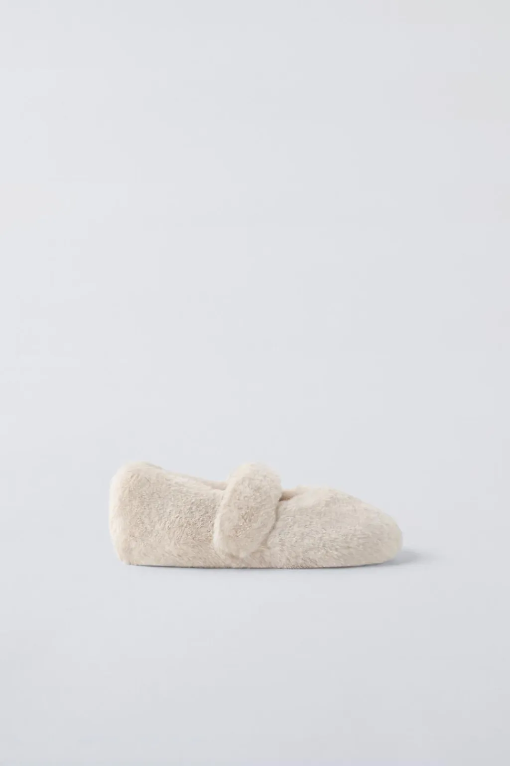 Niños ZARA 1½ - 6 Años·Zapatos<ZAPATILLAS DE CASA PELO